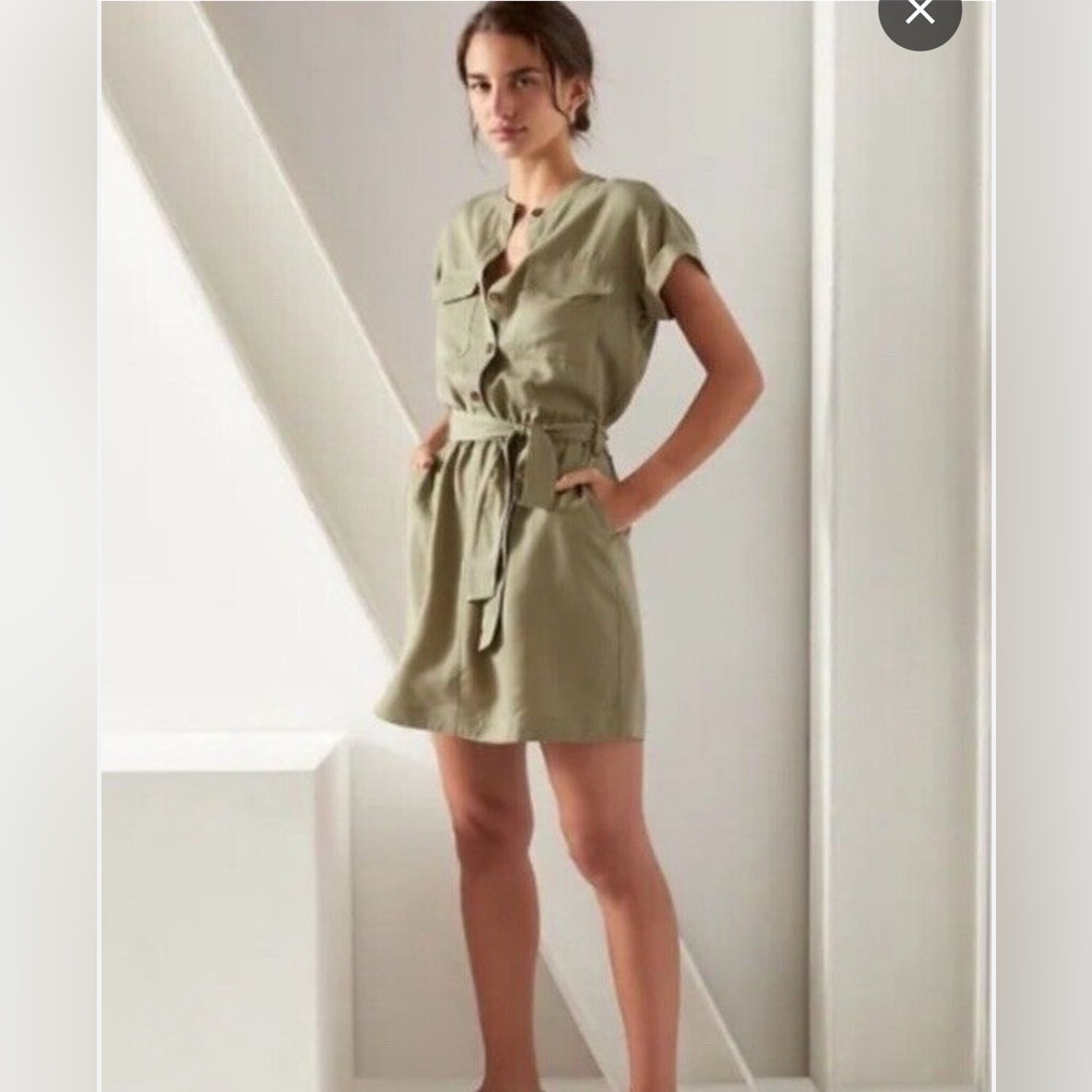 Banana Republic Short Sleeve Utility Dress